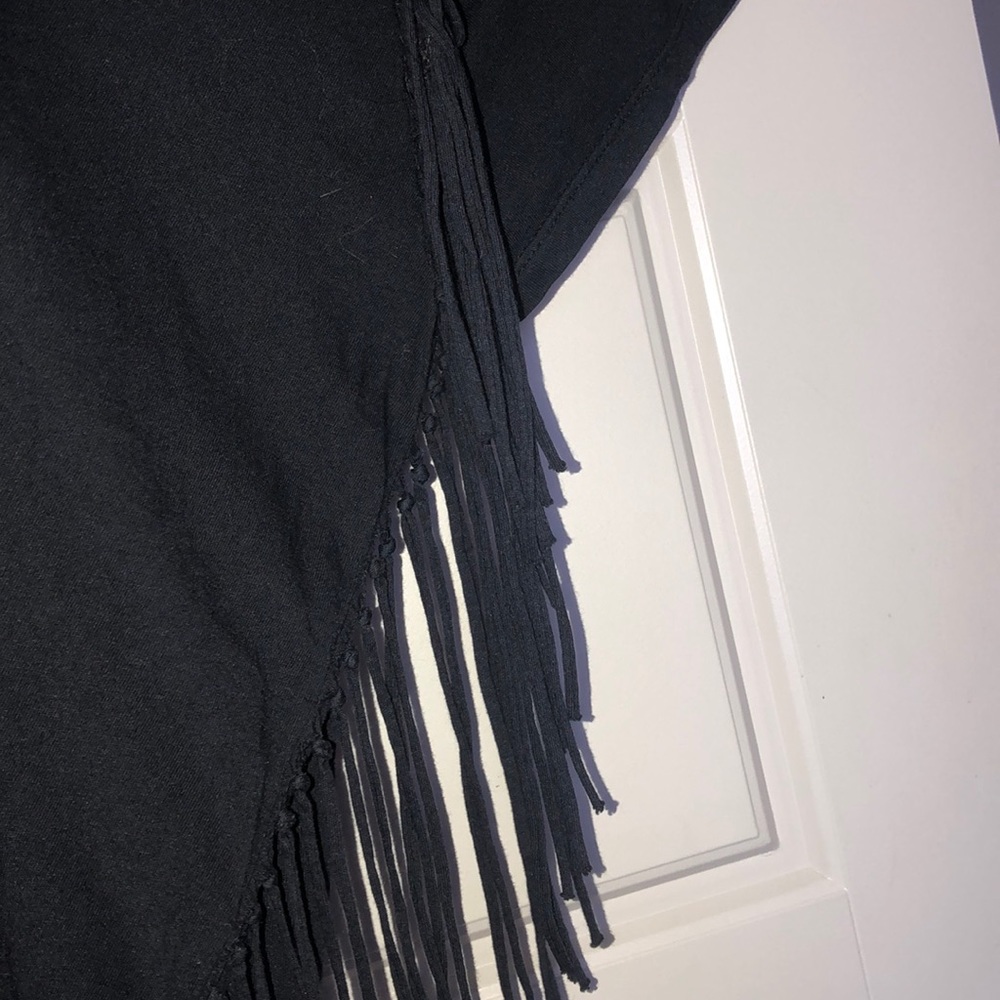 shirt - Picture 3 of 4
